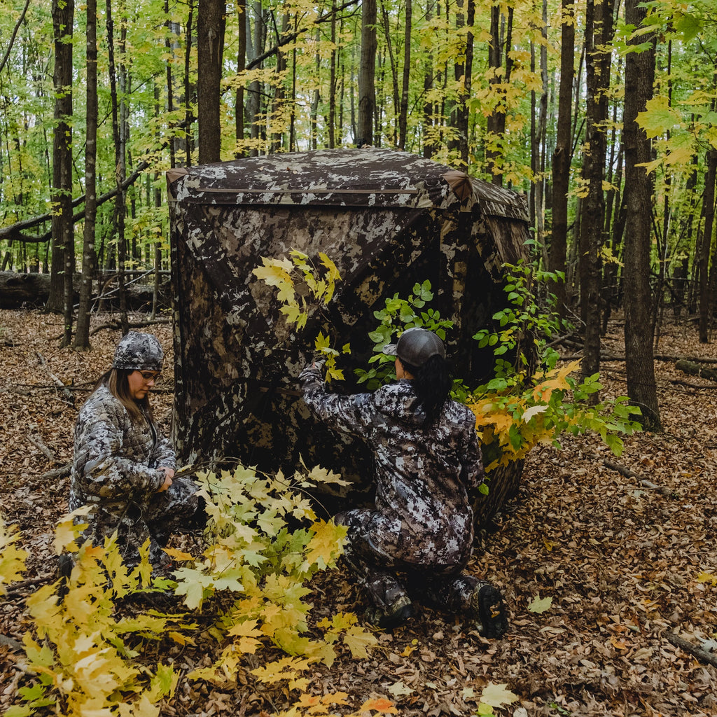 Heavy-Duty Portable Hub Blind, 2-Person U6420