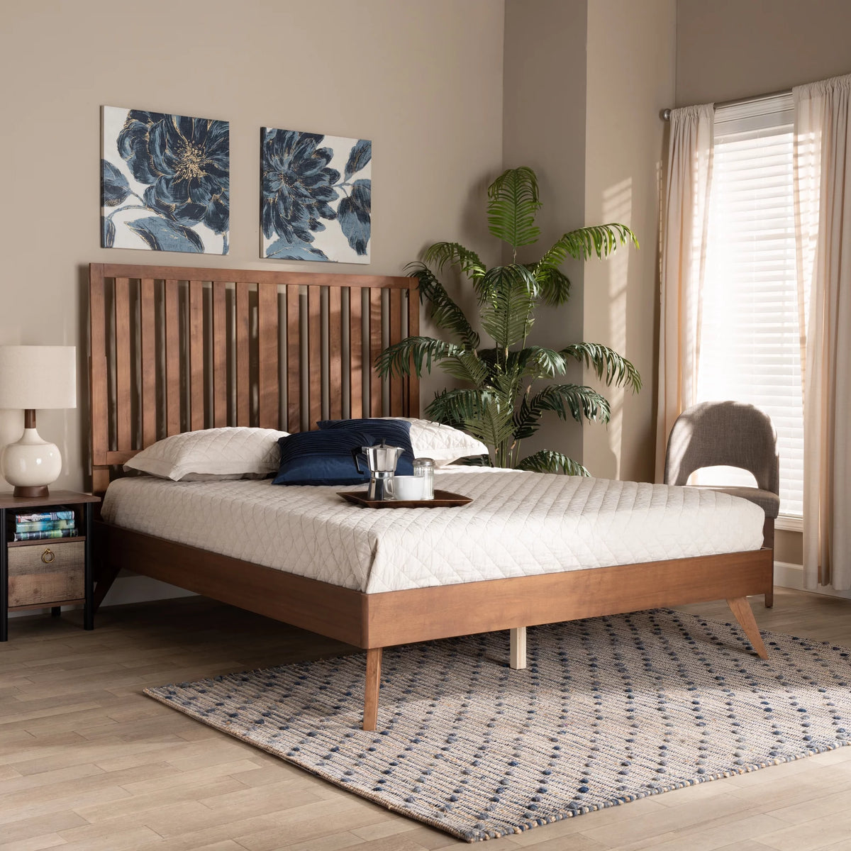Queen Walnut Brown Engineered Wood Platform Bed Y8060