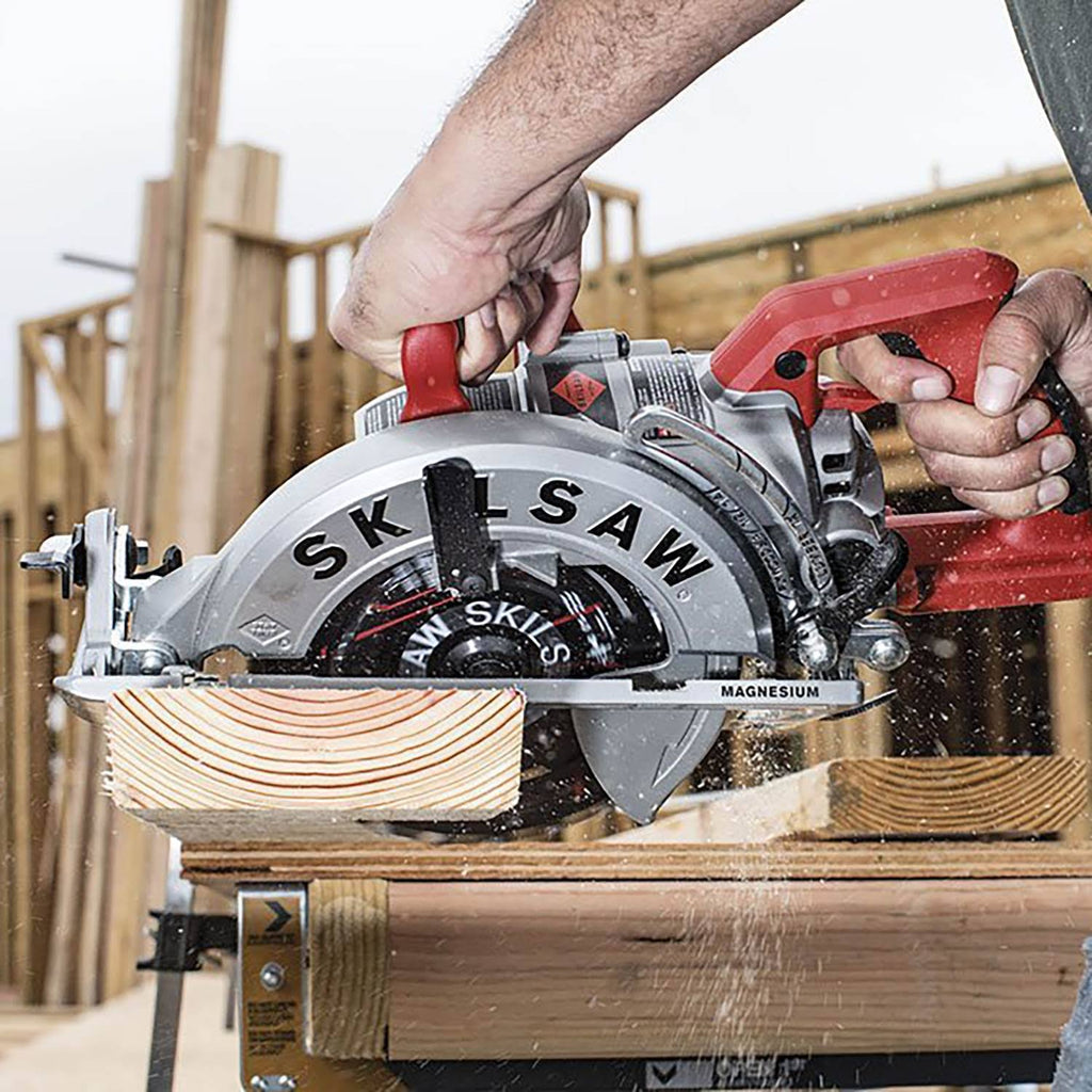 15-Amp Worm Drive Corded Circular Saw N9730