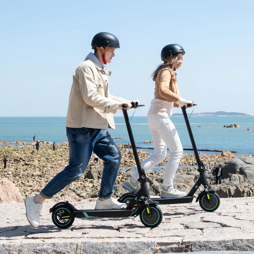 Electric Scooter with 350W Motor, 19 mph I11150