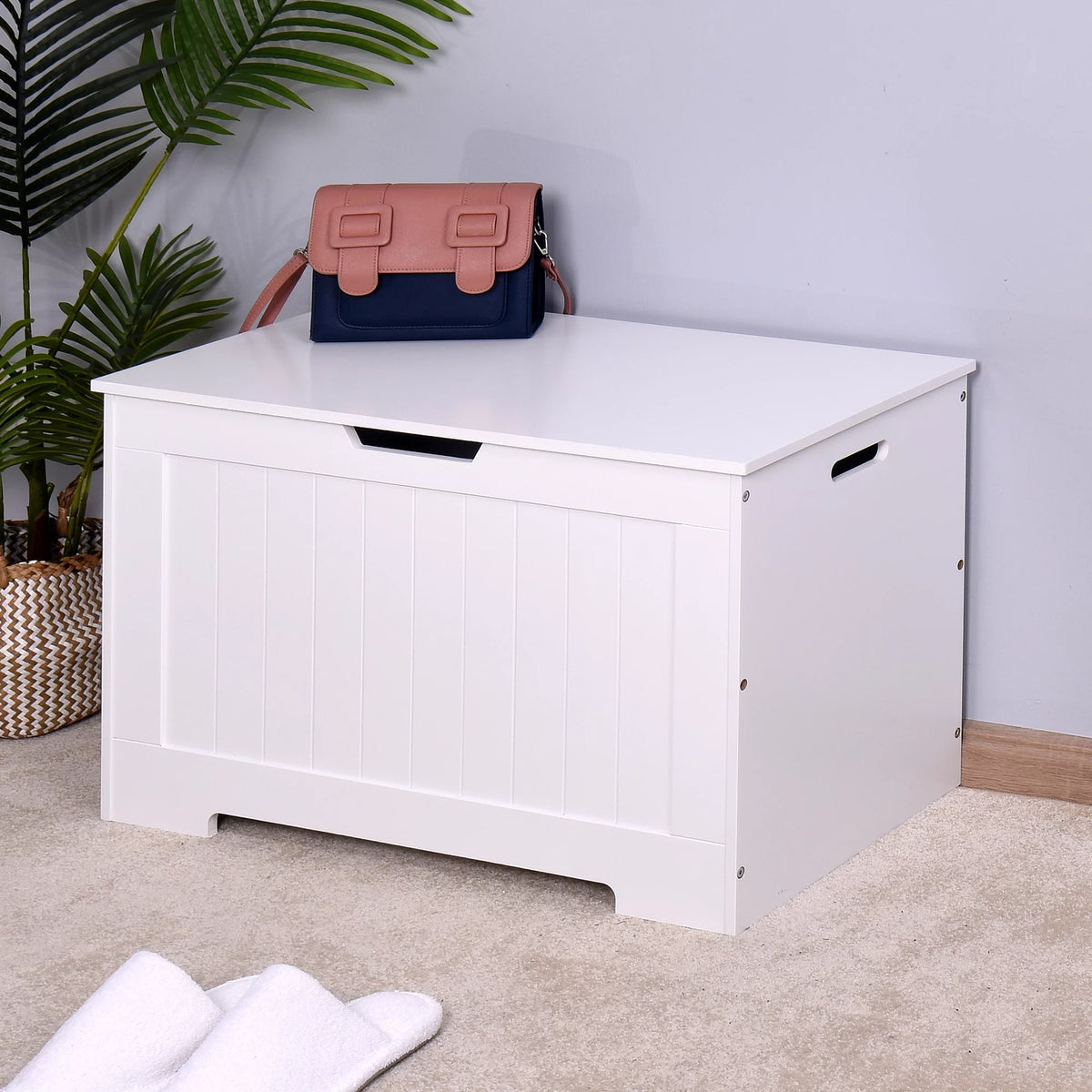 White Lift Top Storage Bench with Safety Hinge K396