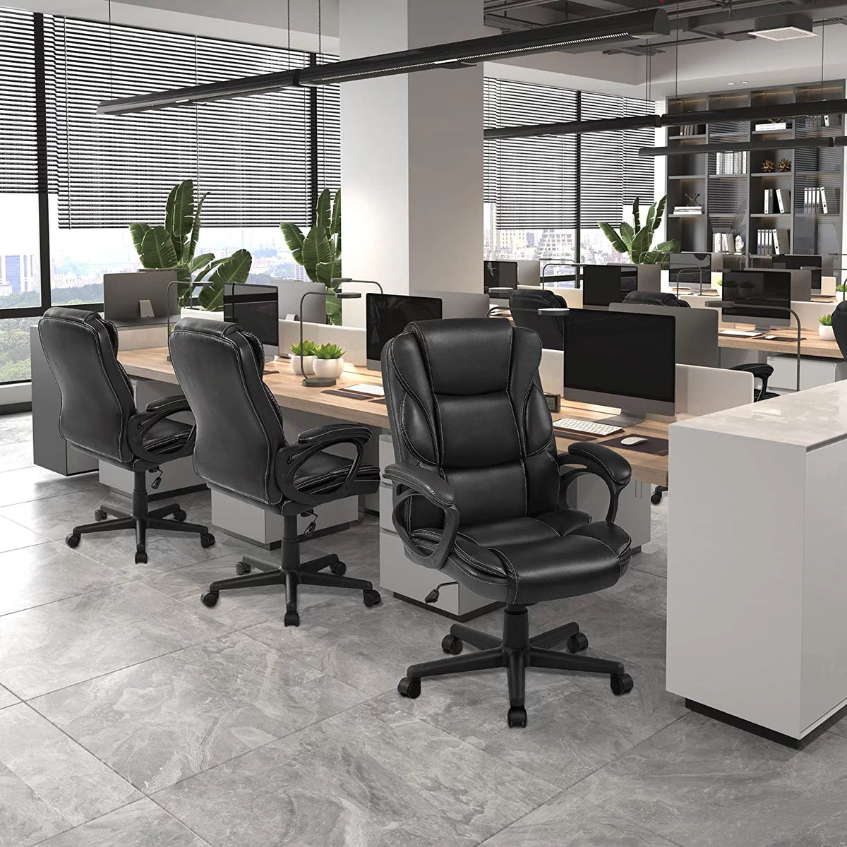High Back Wide Seat PU Leather Office Chair C687312